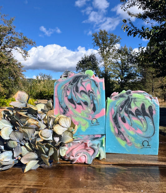 Libra ♎️ ~ 9/23 - 10/22